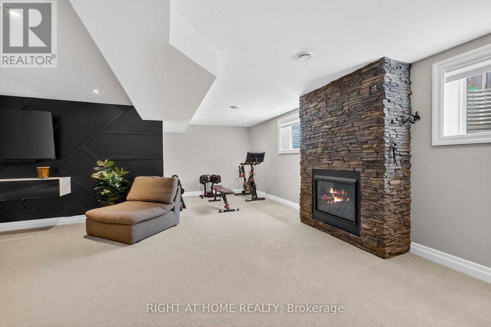 29 Woodburn Drive, Quinte West, ON photo 22