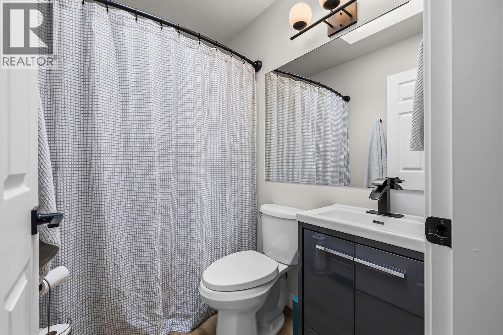 3 9159 Glenmore Road, Lake Country
