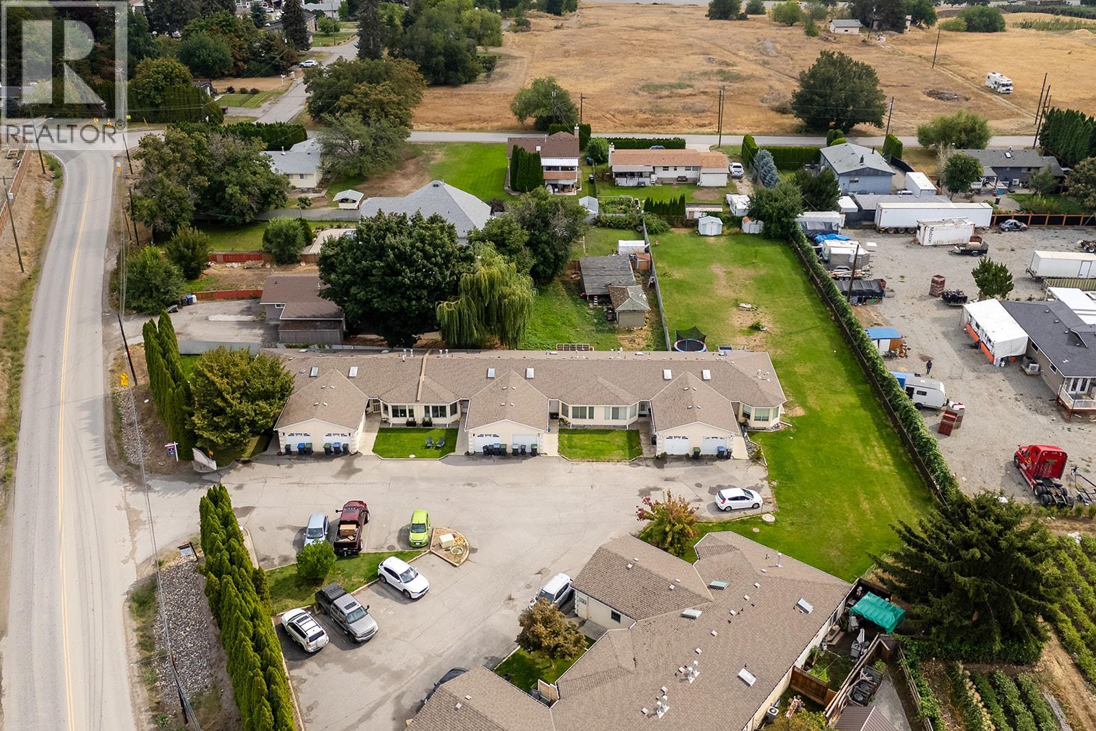 3 9159 Glenmore Road, Lake Country