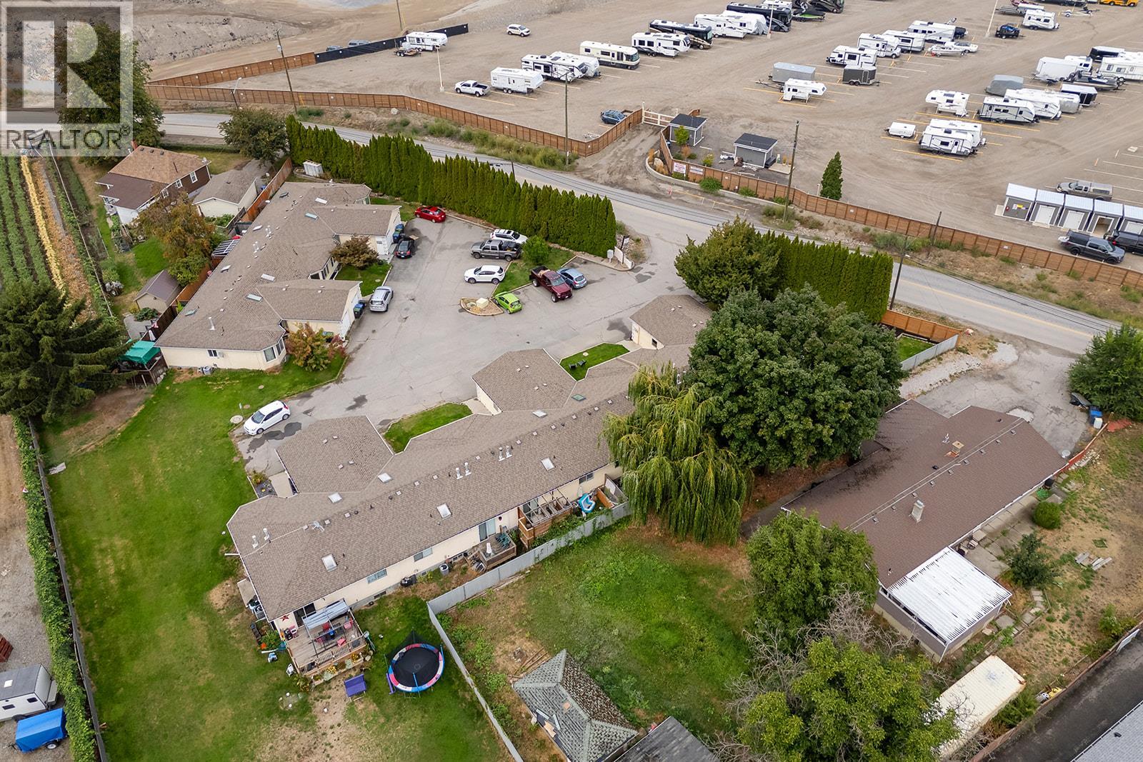 3 9159 Glenmore Road, Lake Country