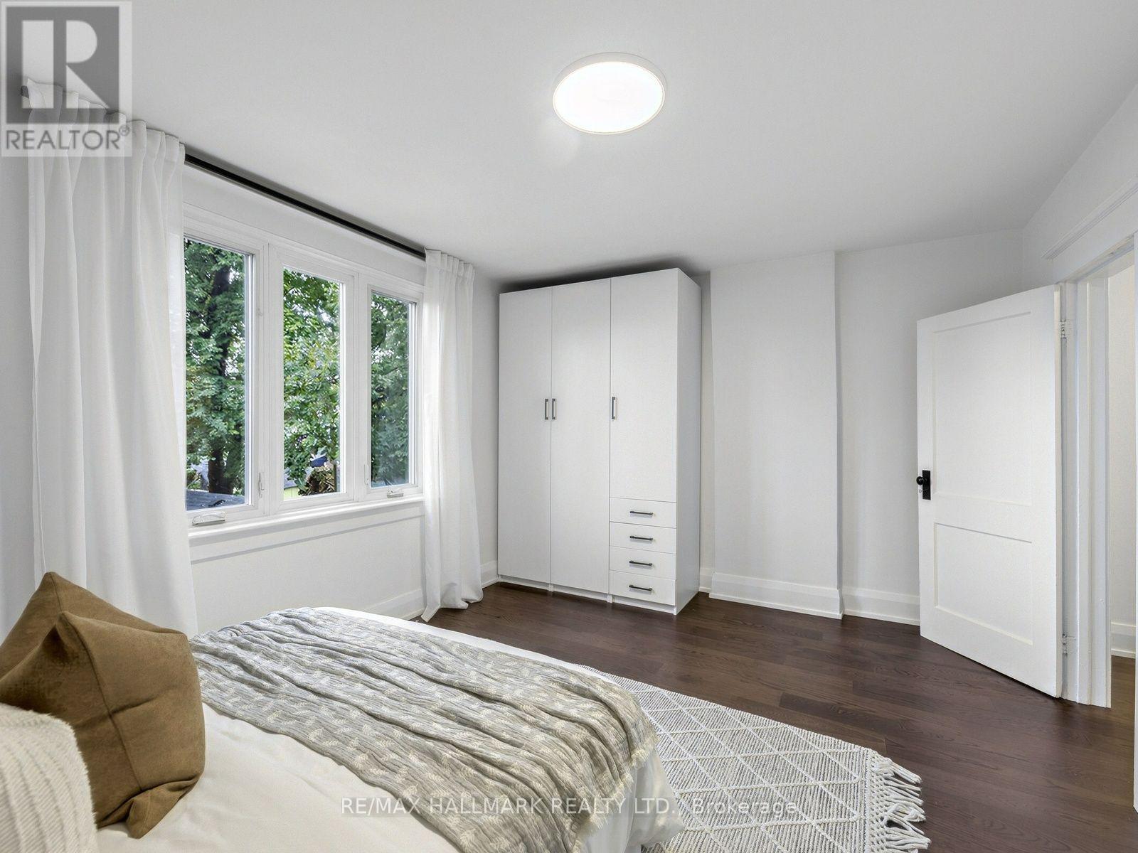 235 GLEBEHOLME BOULEVARD - 21