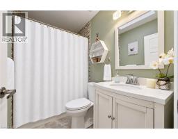 22 Fifth Avenue, Cambridge, ON N1S2E9 Photo 13