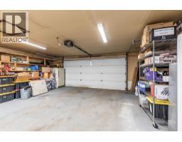22 Hamilton Court Ne, Medicine Hat, AB T1C1J2 Photo 42