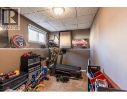22 Hamilton Court Ne, Medicine Hat, AB T1C1J2 Photo 26