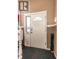 Bedroom - 22 Hamilton Court Ne, Medicine Hat, AB T1C1J2 Photo 7