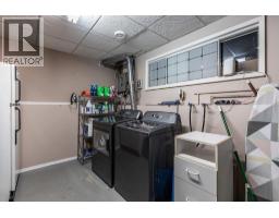 22 Hamilton Court Ne, Medicine Hat, AB T1C1J2 Photo 32