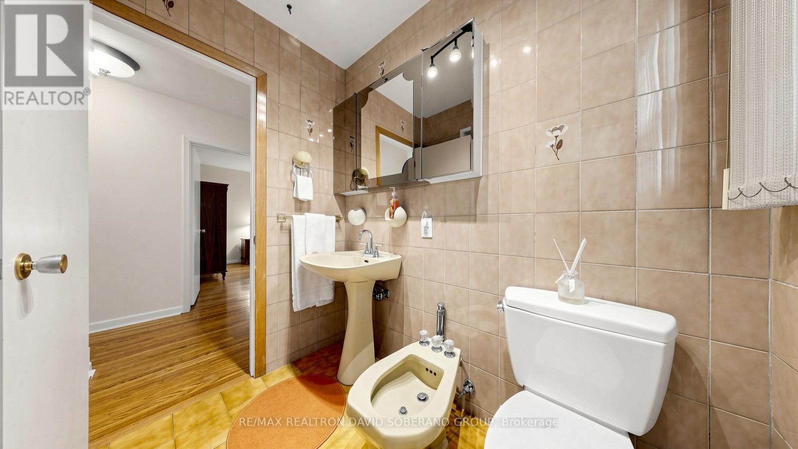 108 Kennard Avenue, Toronto, ON photo 24