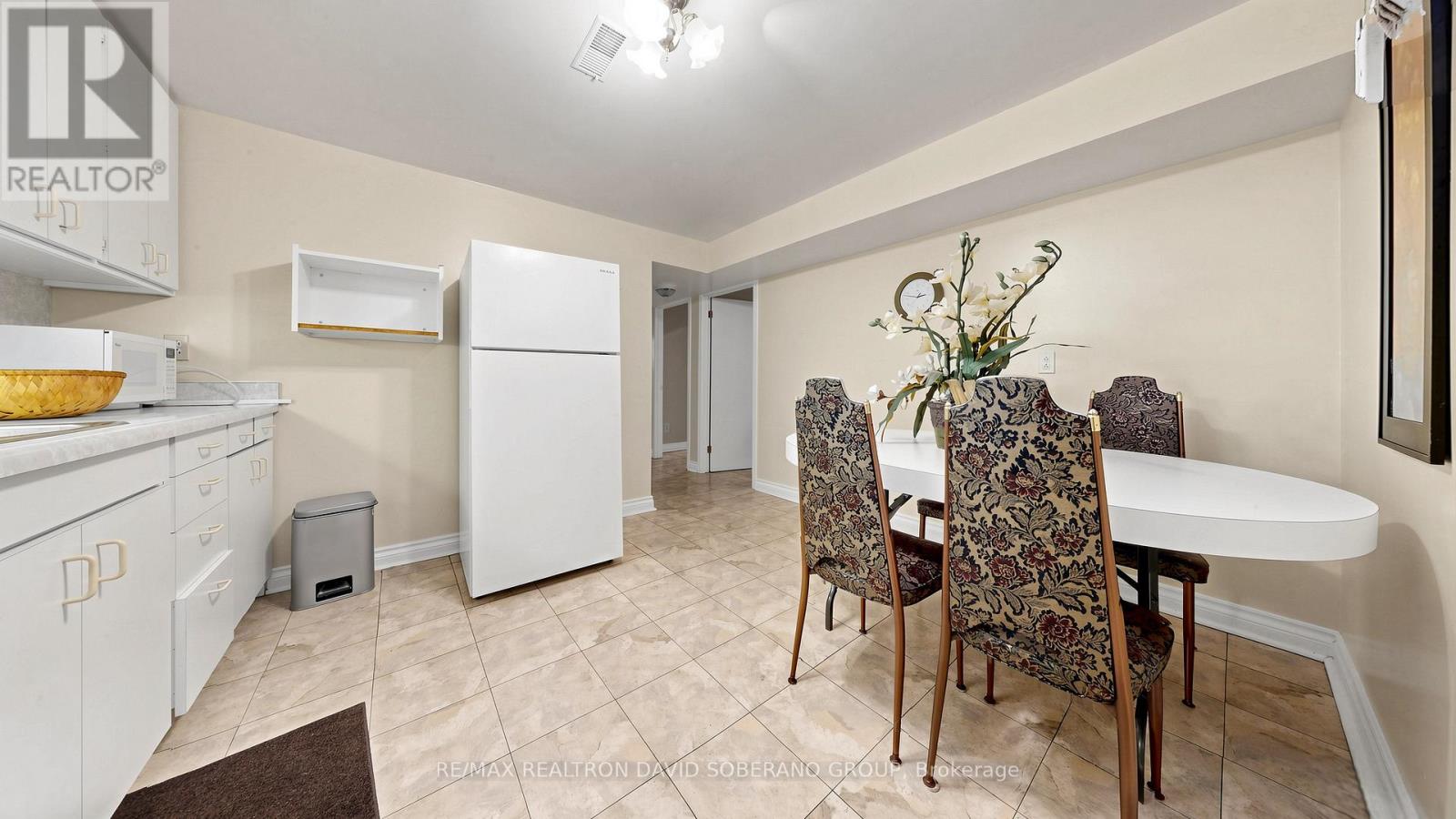 108 Kennard Avenue, Toronto, ON photo 33