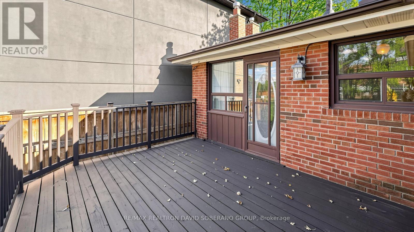108 Kennard Avenue, Toronto, ON photo 41