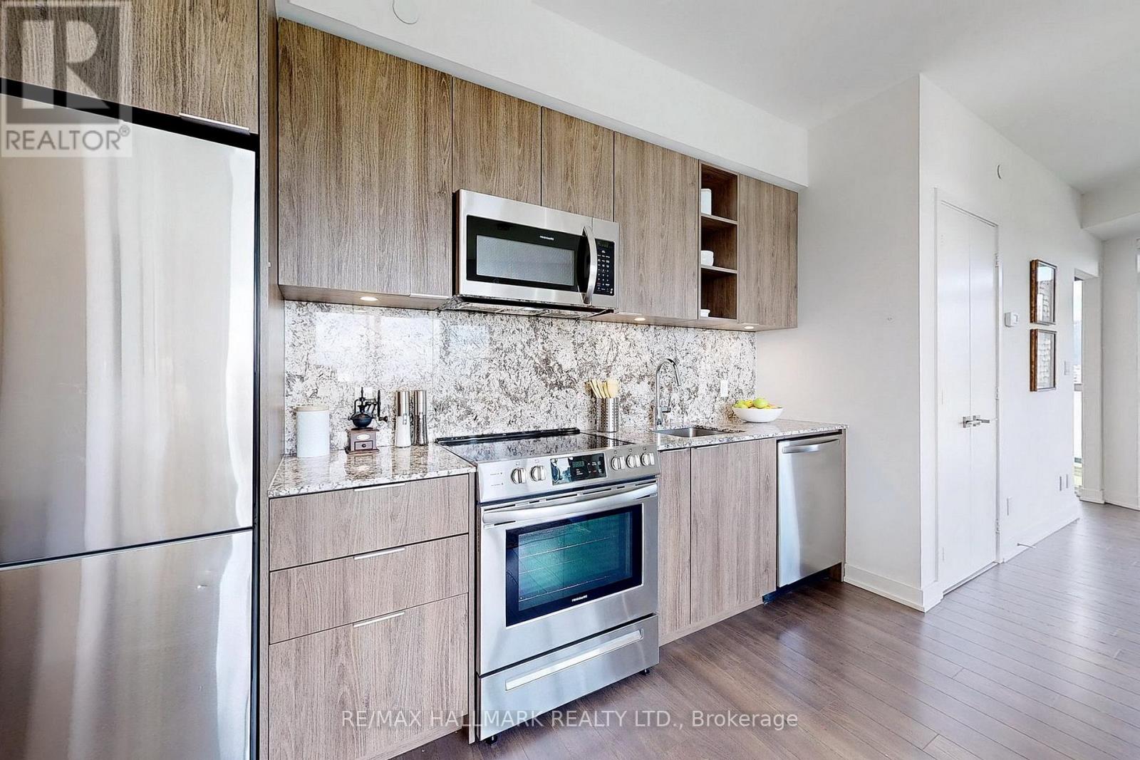 1011- 30 Ordnance Street South, Toronto, ON photo 13