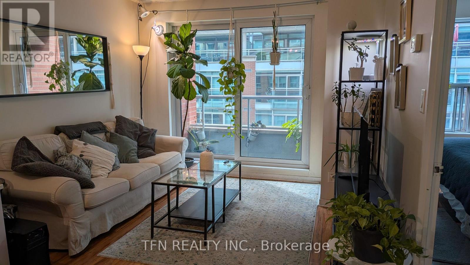 Photo of 230 King Street