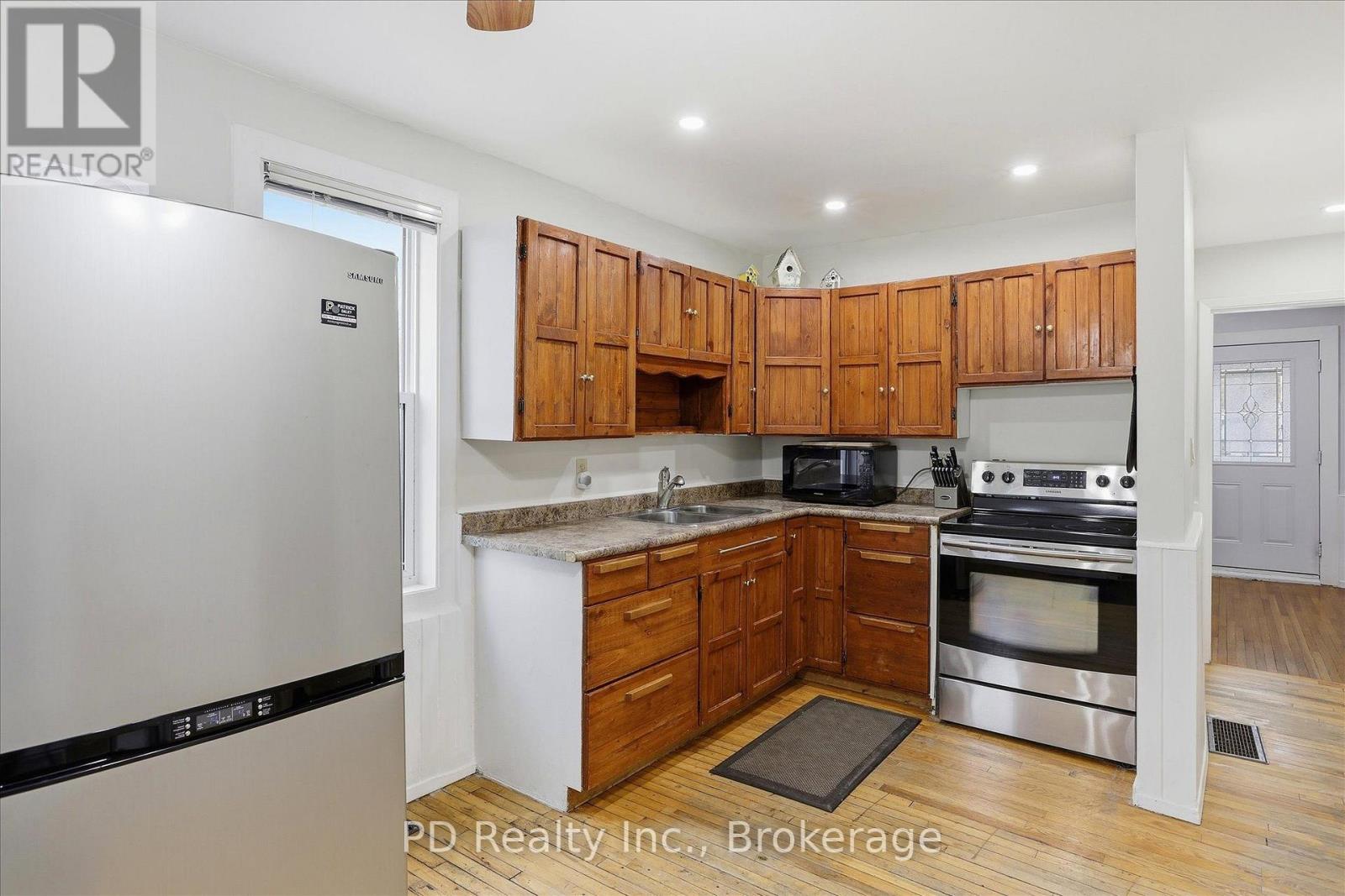 59 King St Street West, Kawartha Lakes, ON photo 13