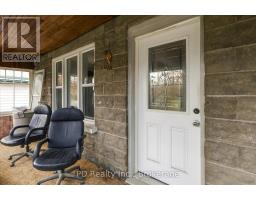 Foyer - 59 King St Street W, Kawartha Lakes, ON K0L2W0 Photo 7
