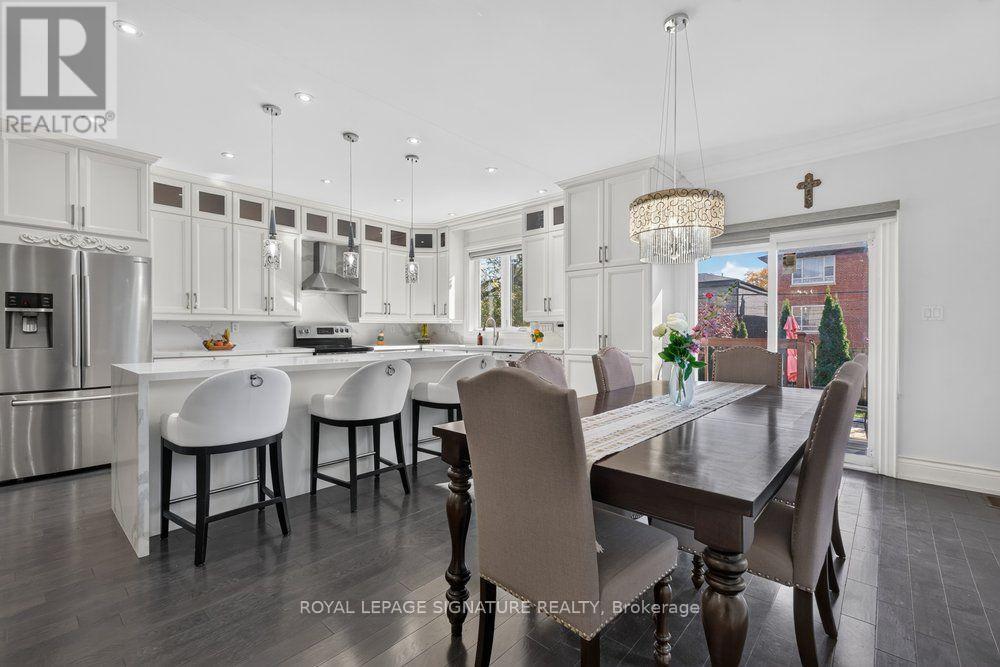5 Brenton Street, Toronto, ON photo 18