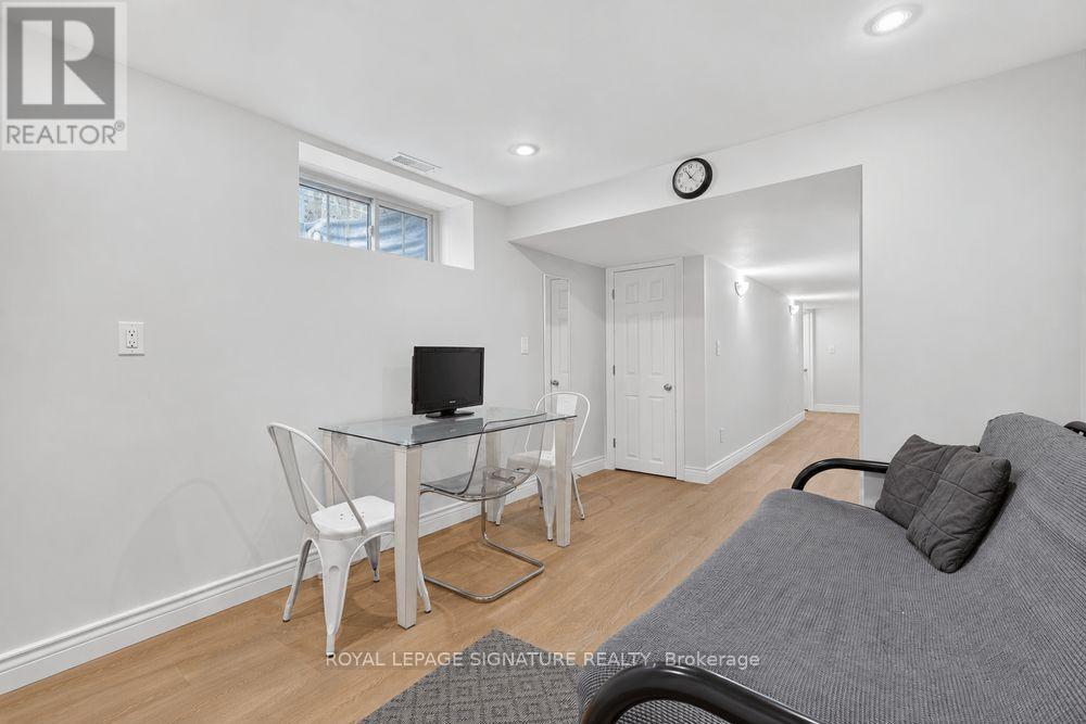 5 Brenton Street, Toronto, ON photo 35
