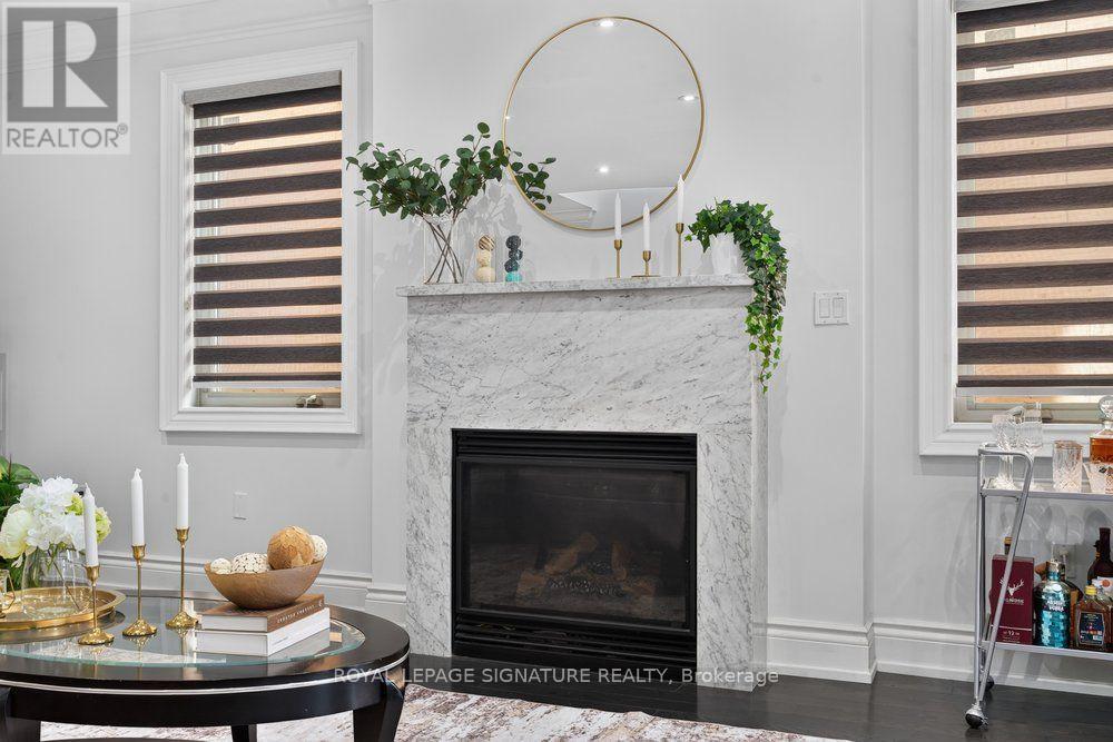 5 Brenton Street, Toronto, ON photo 9