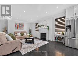 Dining room - 5 Brenton Street, Toronto, ON M4B1C7 Photo 7