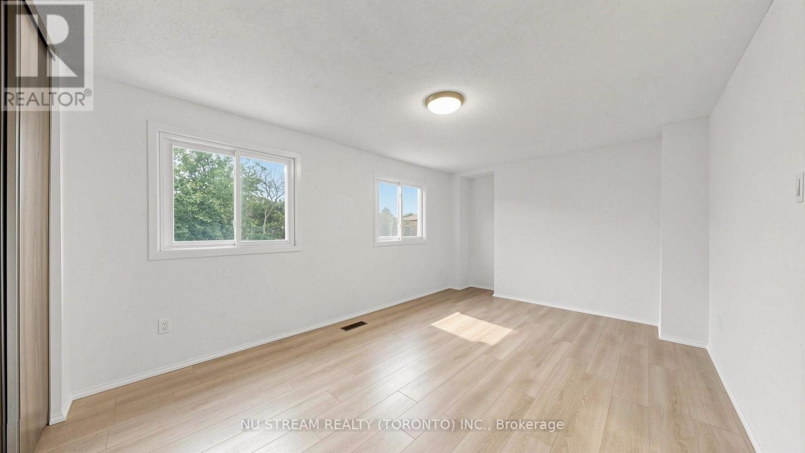 25 Treetops Court, Toronto, ON photo 15