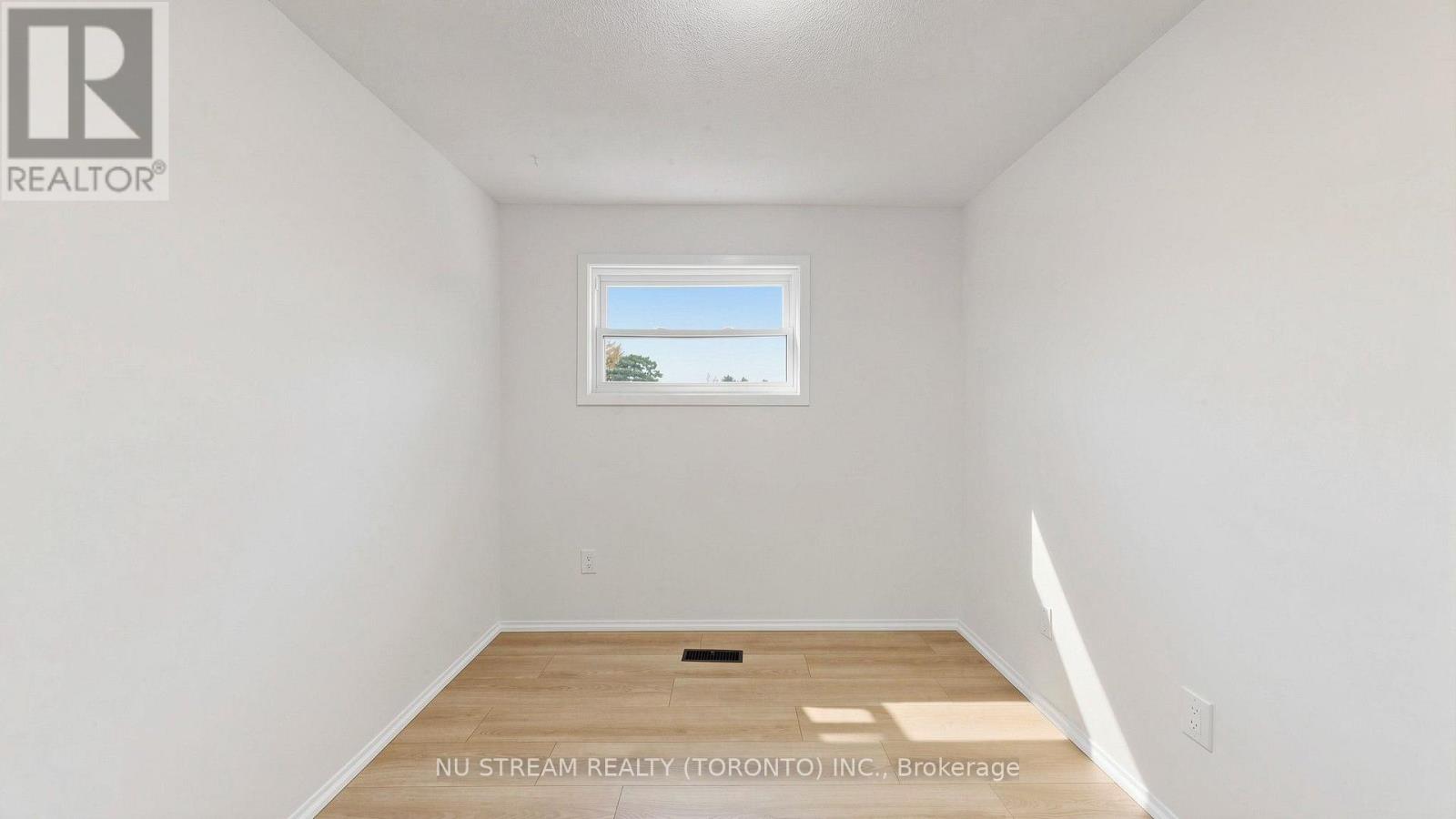 25 Treetops Court, Toronto, ON photo 19