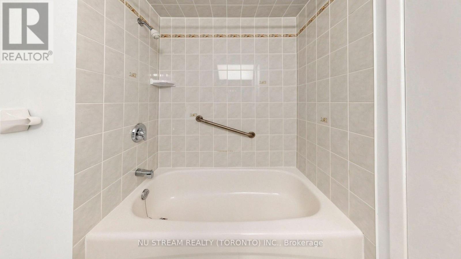 25 Treetops Court, Toronto, ON photo 25