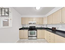 25 Treetops Court, Toronto, ON M1V2B9 Photo 10
