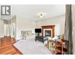 4pc Bathroom - 116 Brightoncrest Manor Se, Calgary, AB T2Z1A3 Photo 7