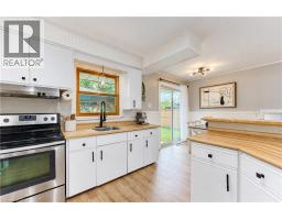 Kitchen - 68 Cambridge Avenue, Kitchener, ON N2B1N4 Photo 11