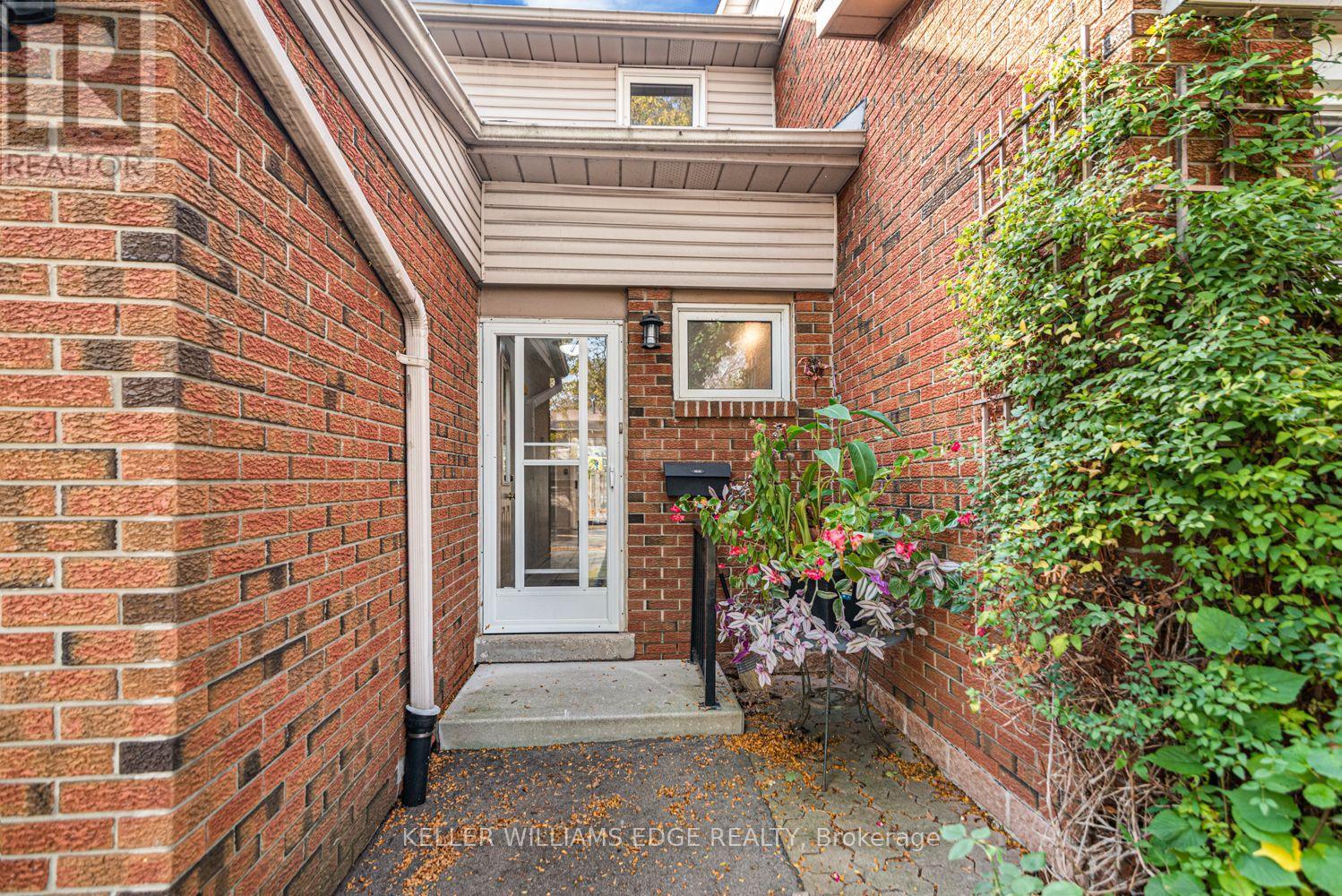 113- 100 Quigley Road, Hamilton, ON photo 3