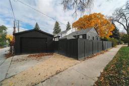 403 Niagara Street, Winnipeg, MB R3N0V3 Photo 28