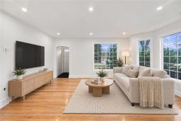 Mud room - 403 Niagara Street, Winnipeg, MB R3N0V3 Photo 6