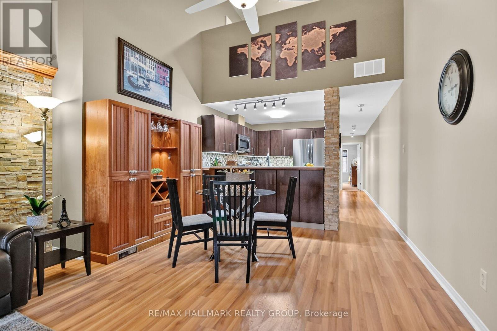 2 Bed, 3 Bath Townhouse for Sale in Ottawa – 10E DAYBREAK STREET, Ottawa – MLS# X14083024 - Image 16