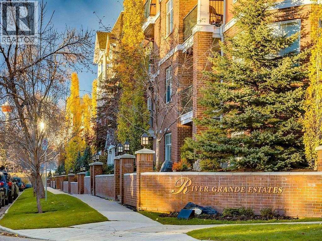 302, 2320 Erlton Street SW, Calgary