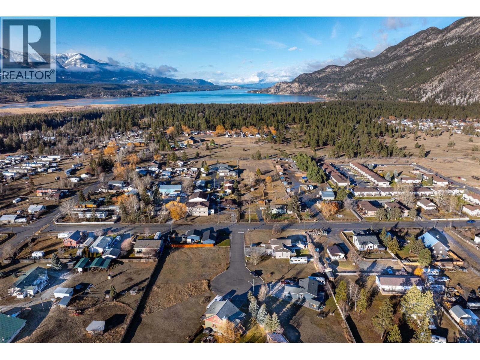 Property for sale at 8957 Columbia View Crescent
