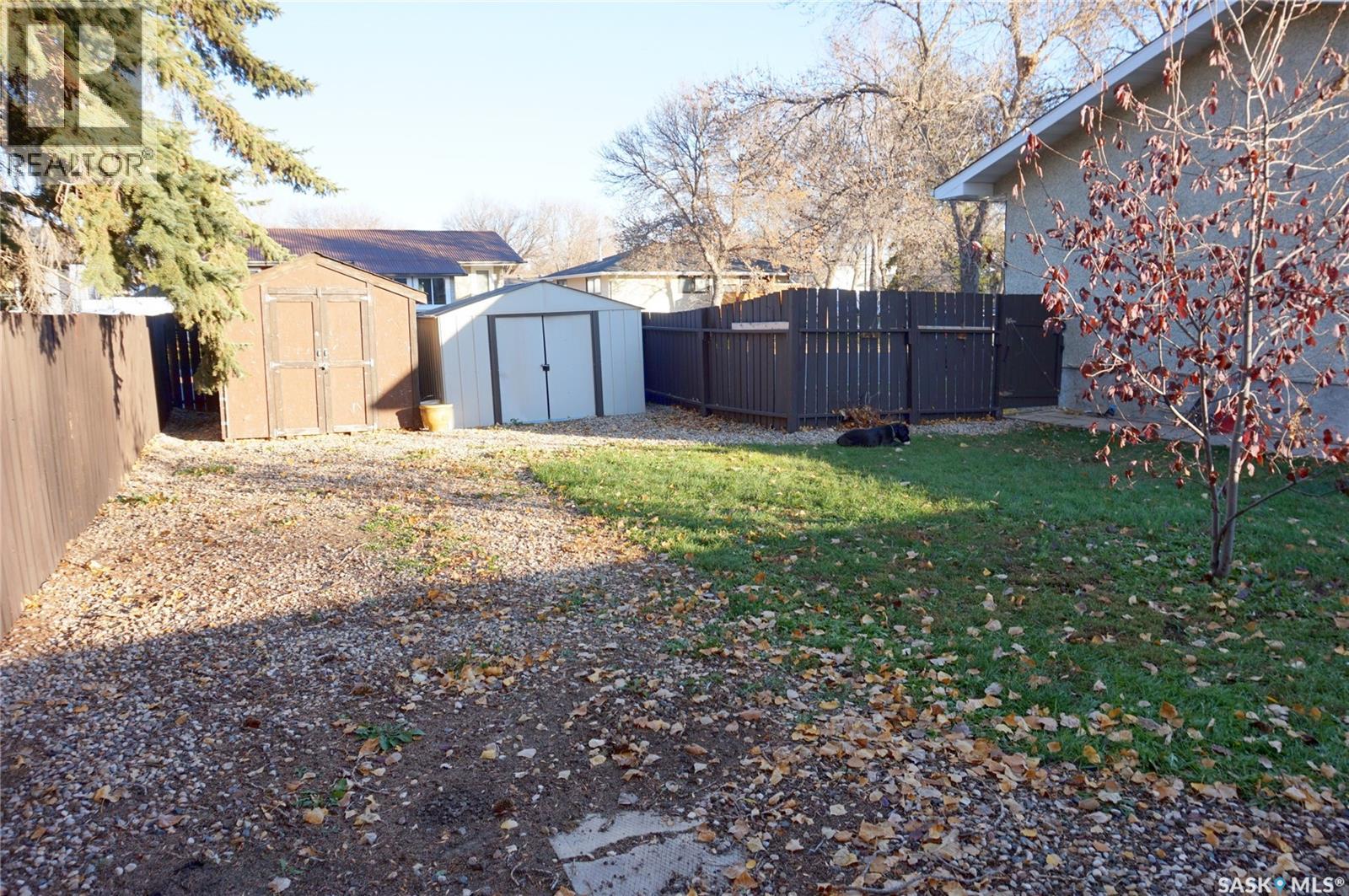 2 Hind STREET, Regina — photo 5