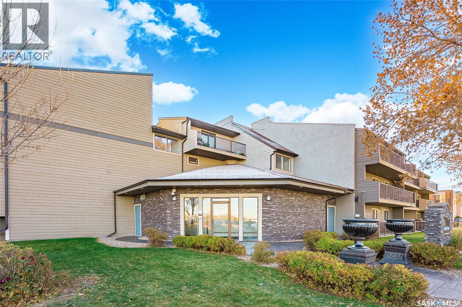 204 2233 St Henry AVENUE, Saskatoon
