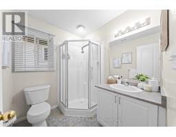 527 Falconridge Drive, Oshawa, ON L1K0C1 Photo 11