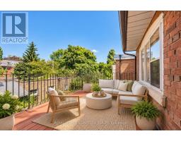 2a - 388 Palmerston Boulevard, Toronto, ON M6G2N6 Photo 21