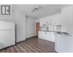 2a - 388 Palmerston Boulevard, Toronto, ON M6G2N6 Photo 7