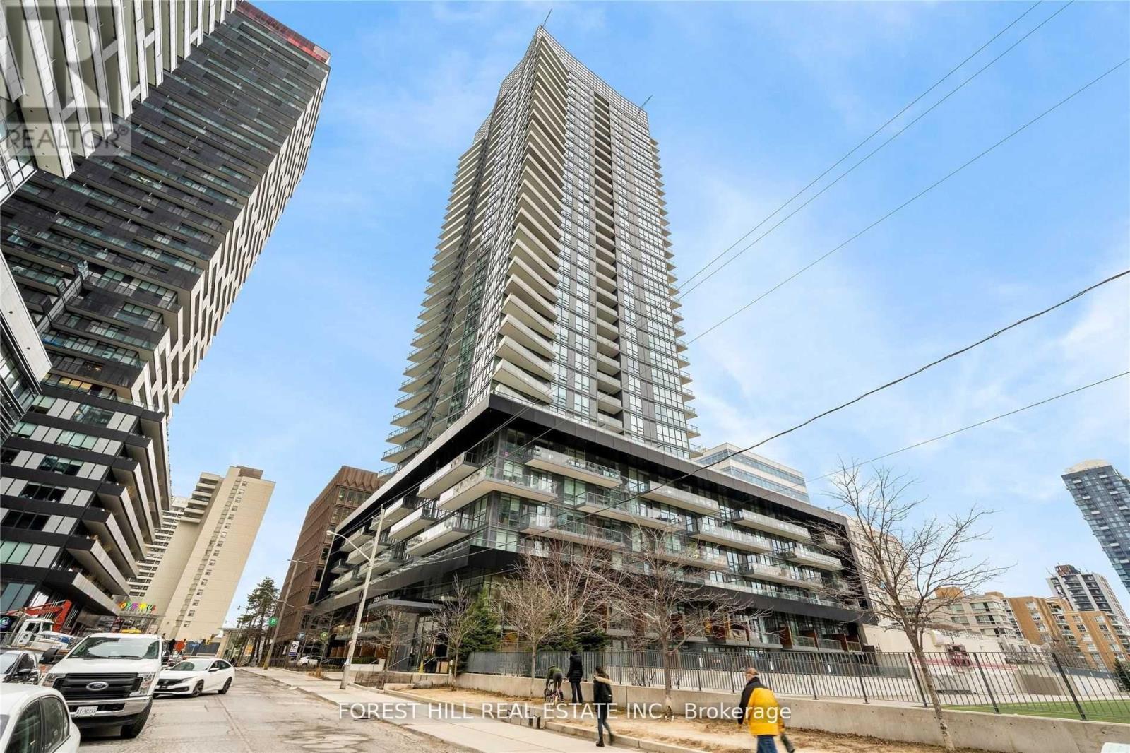 8- 30 Roehampton Avenue, Toronto, ON photo 15