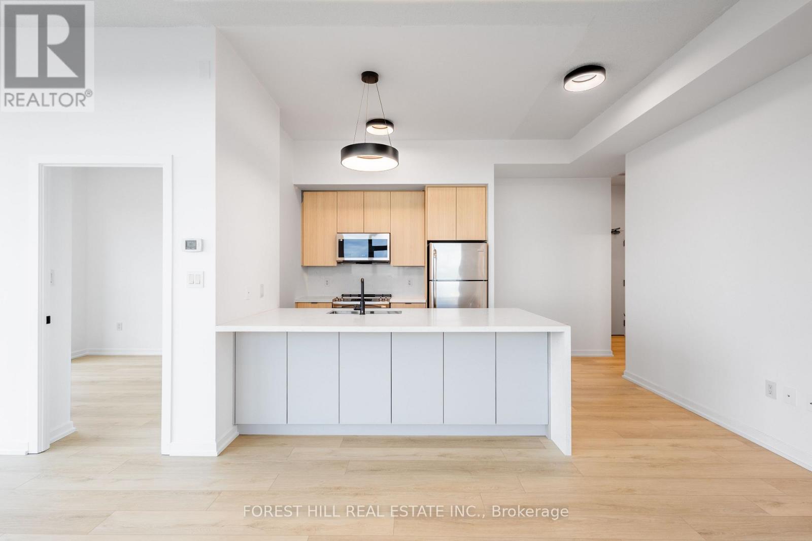 Photo of 3506 - 70 FOREST MANOR ROAD
