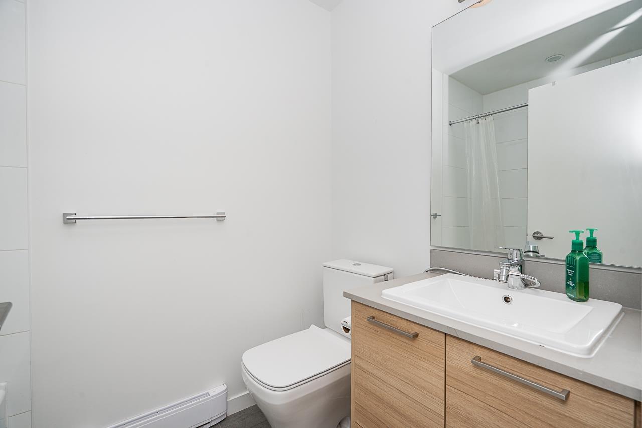 802 18505 Laurensen Place, Surrey — photo 26