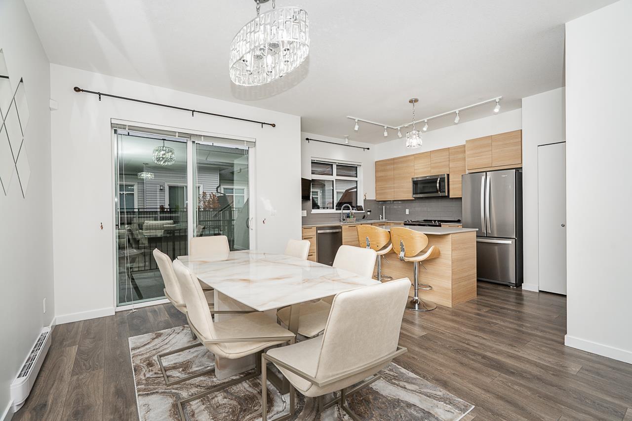 802 18505 Laurensen Place, Surrey — photo 11