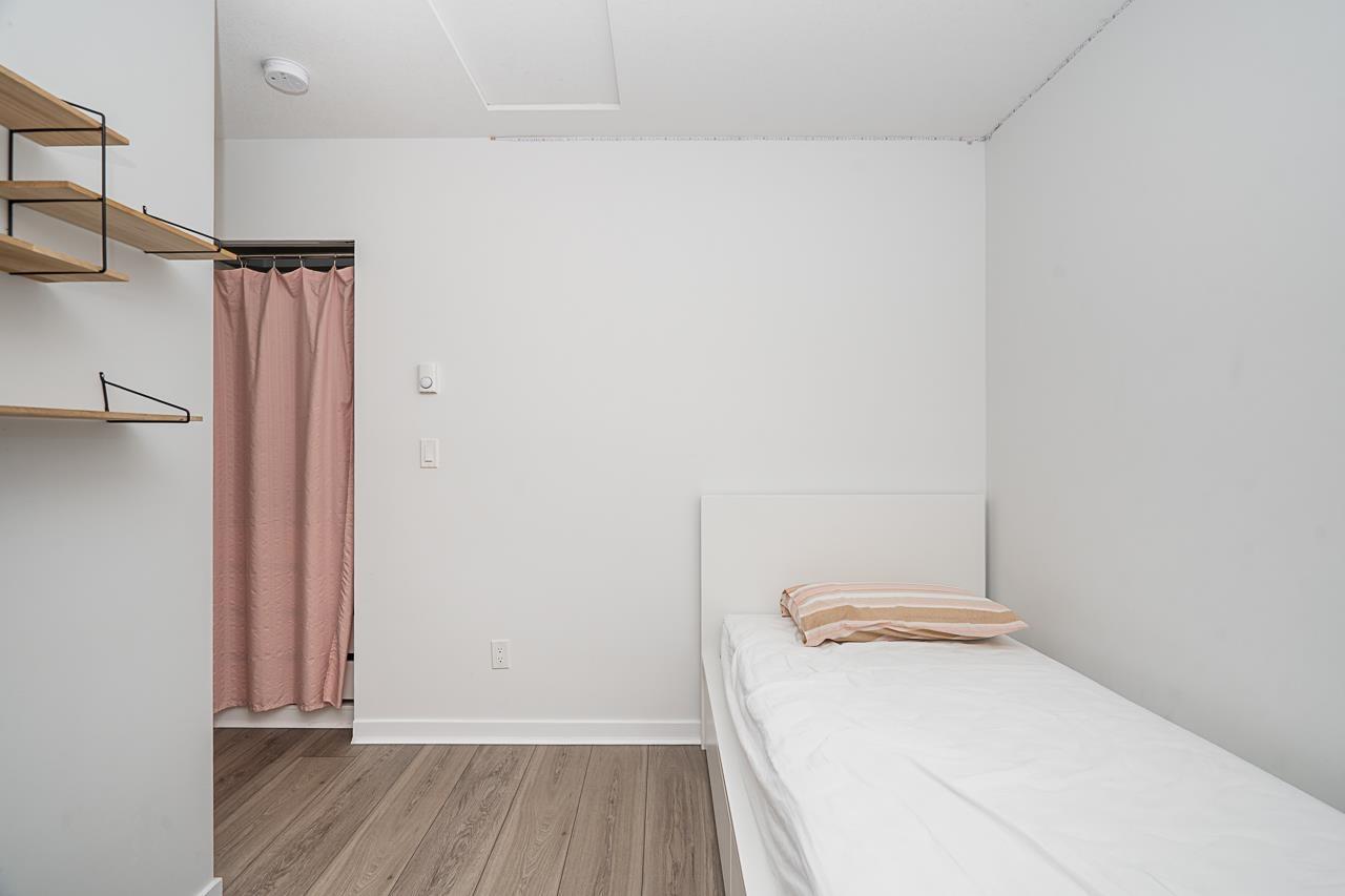 802 18505 Laurensen Place, Surrey — photo 25
