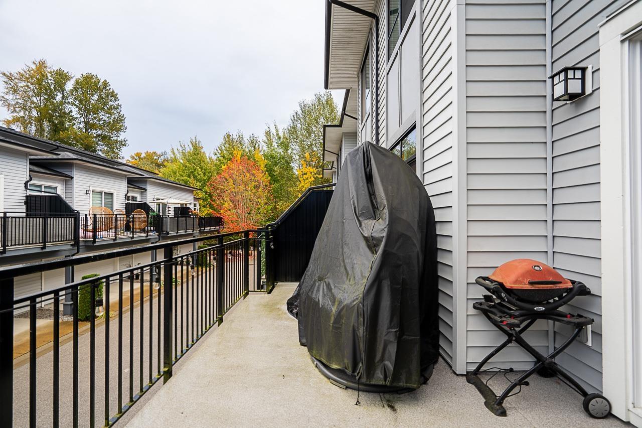 802 18505 Laurensen Place, Surrey — photo 32
