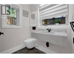50 Beaufort Road, Toronto, ON M4E1M7 Photo 28