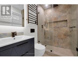 50 Beaufort Road, Toronto, ON M4E1M7 Photo 34