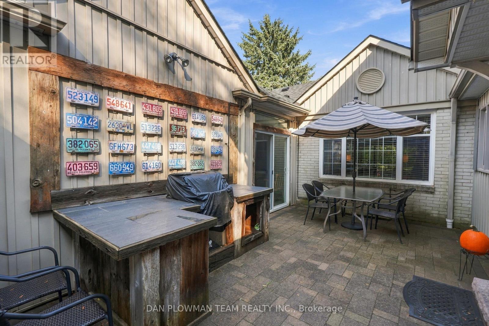 794 Mary Street North, Oshawa, ON photo 46