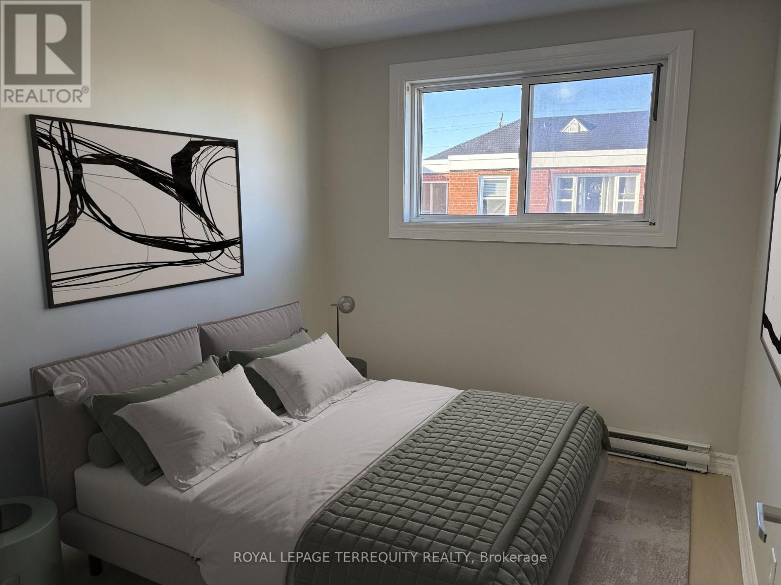 302- 200 Park Road North, Oshawa, ON photo 9