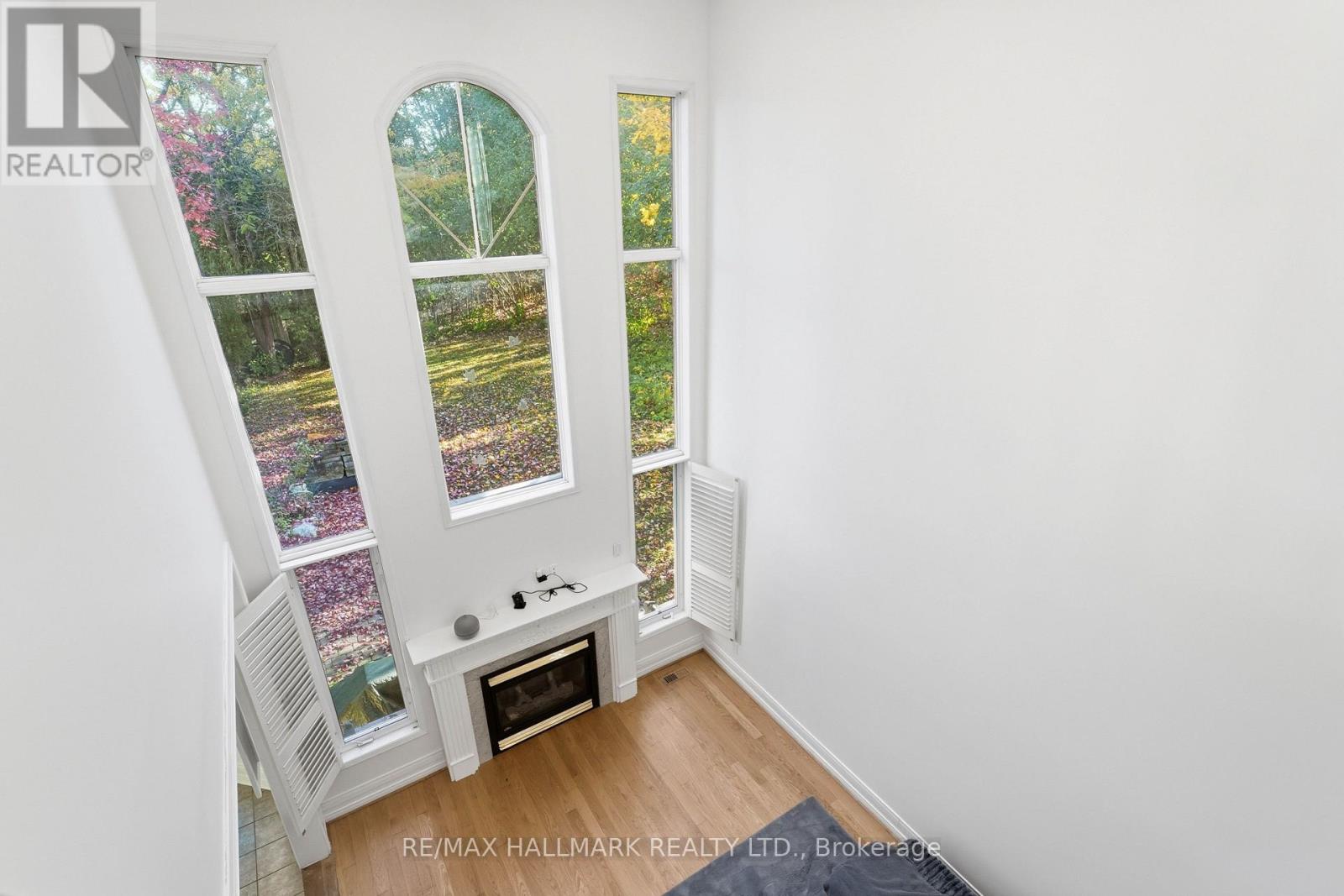 130 Old Colony Road, Richmond Hill, ON photo 15