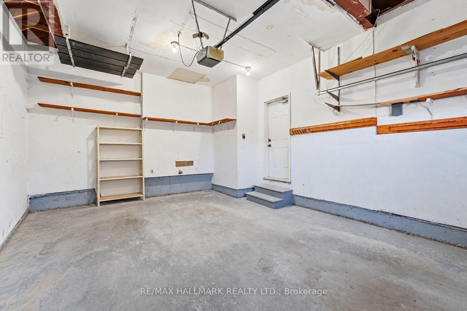 130 Old Colony Road, Richmond Hill, ON photo 24